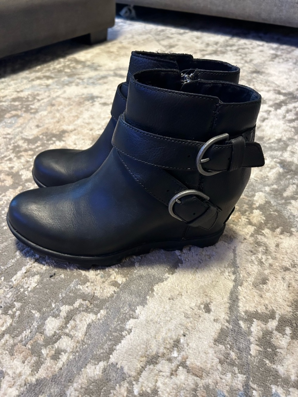 Sorel Women's Black Ankle Boot with Buckle Straps